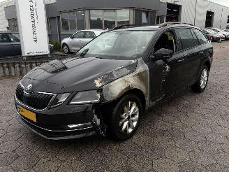 Avarii autoturisme Skoda Octavia Combi 1.6 TDI Greentech Ambition 2018/3