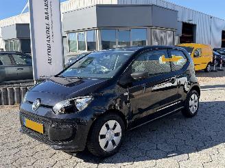 skadebil auto Volkswagen Up! 1.0 take up! 2012/2