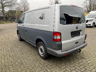 Volkswagen  TRANSPORTER 2.0 TDI  Camper bus picture 4