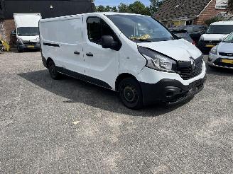 skadebil bedrijf Renault Trafic 1.6 DCI T29 COMFORT.  L2H1 EURO 6 2018/9