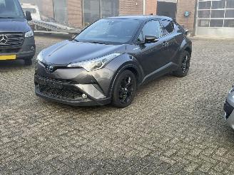 Toyota C-HR 1.8 HYBRID EXECUTIVE AUTOMAAT. picture 2
