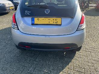 Lancia Ypsilon 0.9 twin air silver line. picture 3