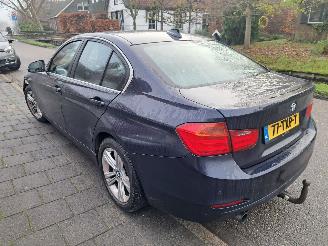 BMW 3-serie 320i high executive automaat picture 4