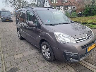 Auto incidentate Citroën Berlingo 1.2 pre tec XTR 2017/3