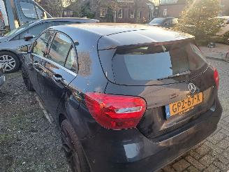 Mercedes A-klasse a 180 prtestige picture 4