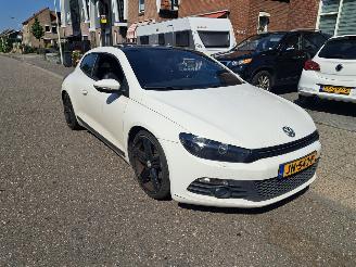 krockskadad bil auto Volkswagen Scirocco 1.4 tsi 2009/1