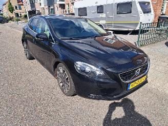 škoda osobní automobily Volvo V-40 2.0 D2 ocean race 2015/12