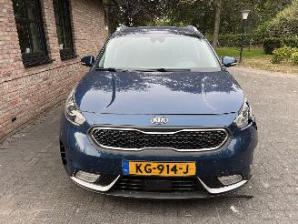 Kia Niro 1.6 GDI HYBRID EXECUTIVE LINE picture 13