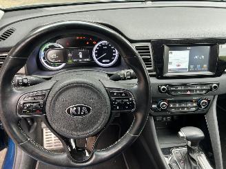 Kia Niro 1.6 GDI HYBRID EXECUTIVE LINE picture 25