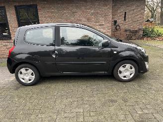 Renault Twingo 1.2 16V DYNAMIQUE AUTOMAAT AIRCO picture 16