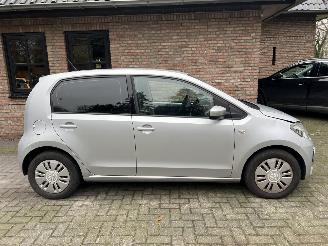 Volkswagen Up! 1.0 MOVE UP! BLUEMOTIOM AIRCO picture 7