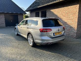 Unfallwagen Volkswagen Passat 1.4 TSI GTE HYBRID NAVI 2016/12