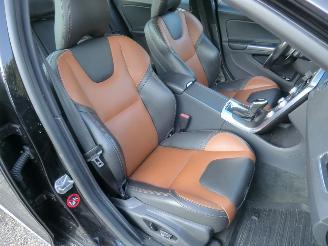 Volvo S-60 2.4 D4 Summum AWD automaat Leder Cruise picture 9