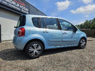 Renault Grand-modus 1.6 16v Dynamique automaat picture 2