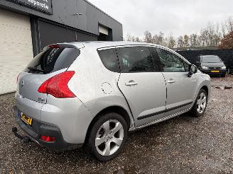 Peugeot 3008 1.6 THP Allure AIRCO PANORAMA PDC CRUISE picture 4