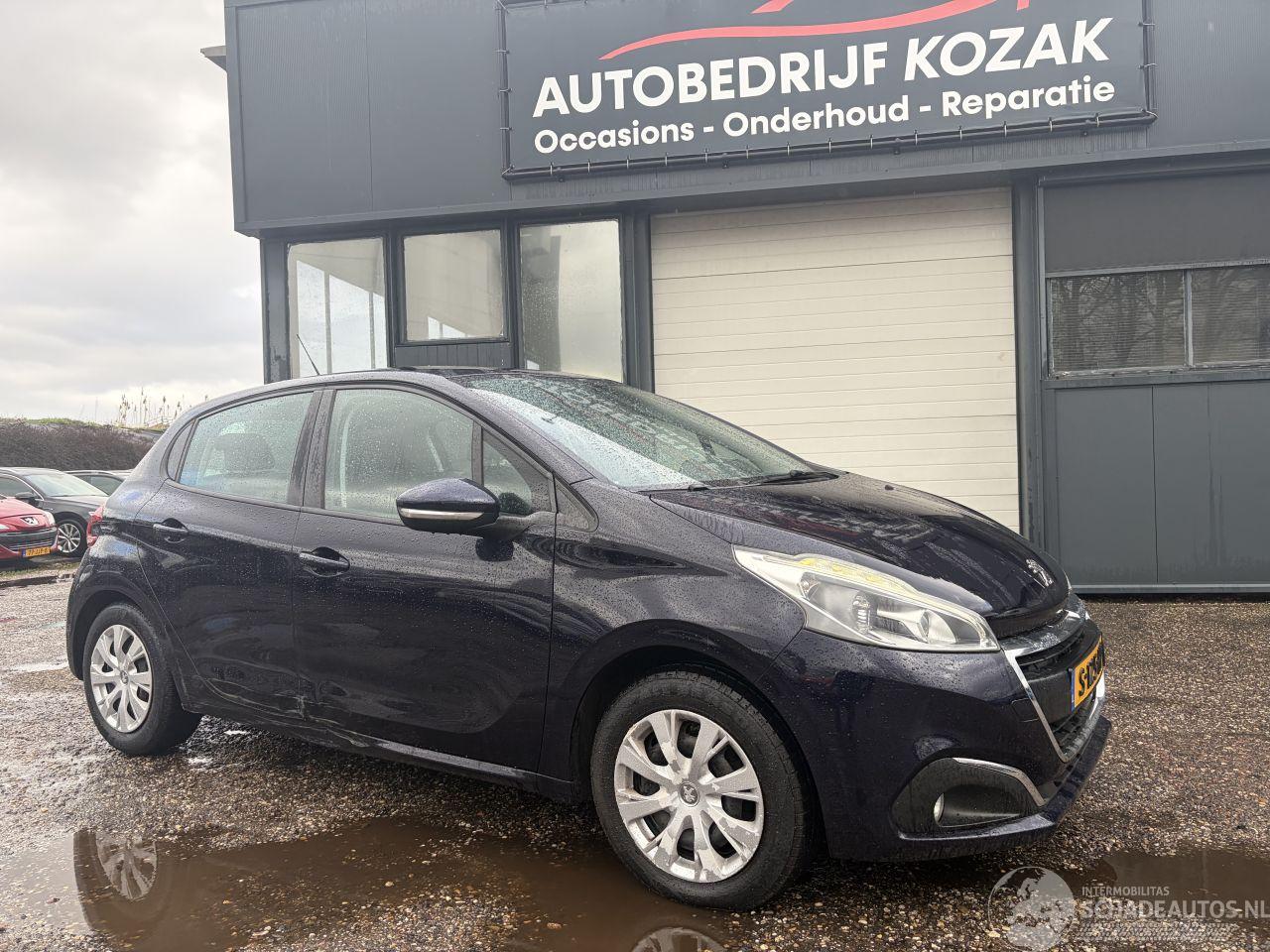 Peugeot 208 1.0 Pure Tech Access AIRCO PDC CRUISE