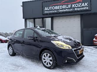 skadebil auto Peugeot 208 1.0 Pure Tech Access AIRCO PDC CRUISE 2016/3