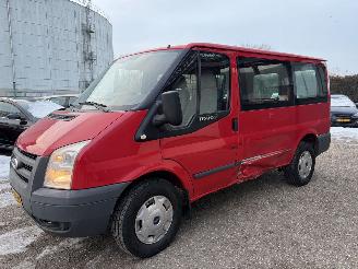 Ford Transit 330S 2.3-16V picture 2