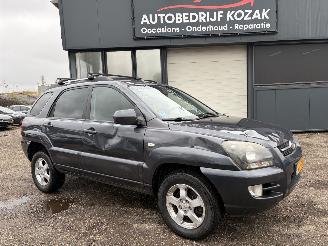 krockskadad bil auto Kia Sportage 2.0 CVVT AIRCO LEDER CRUISE 2008/1