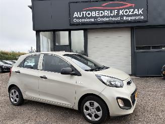  Kia Picanto 1.0 CVVT 5-drs. NIEUWE APK 2011/6