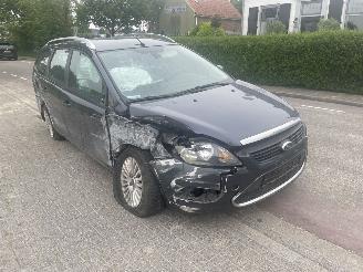 Uttjänta bilar auto Ford Focus 1.6 TDCi 110 Combi 2011/1