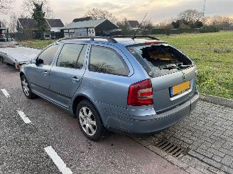 Skoda Octavia 1.6 Mpi picture 4