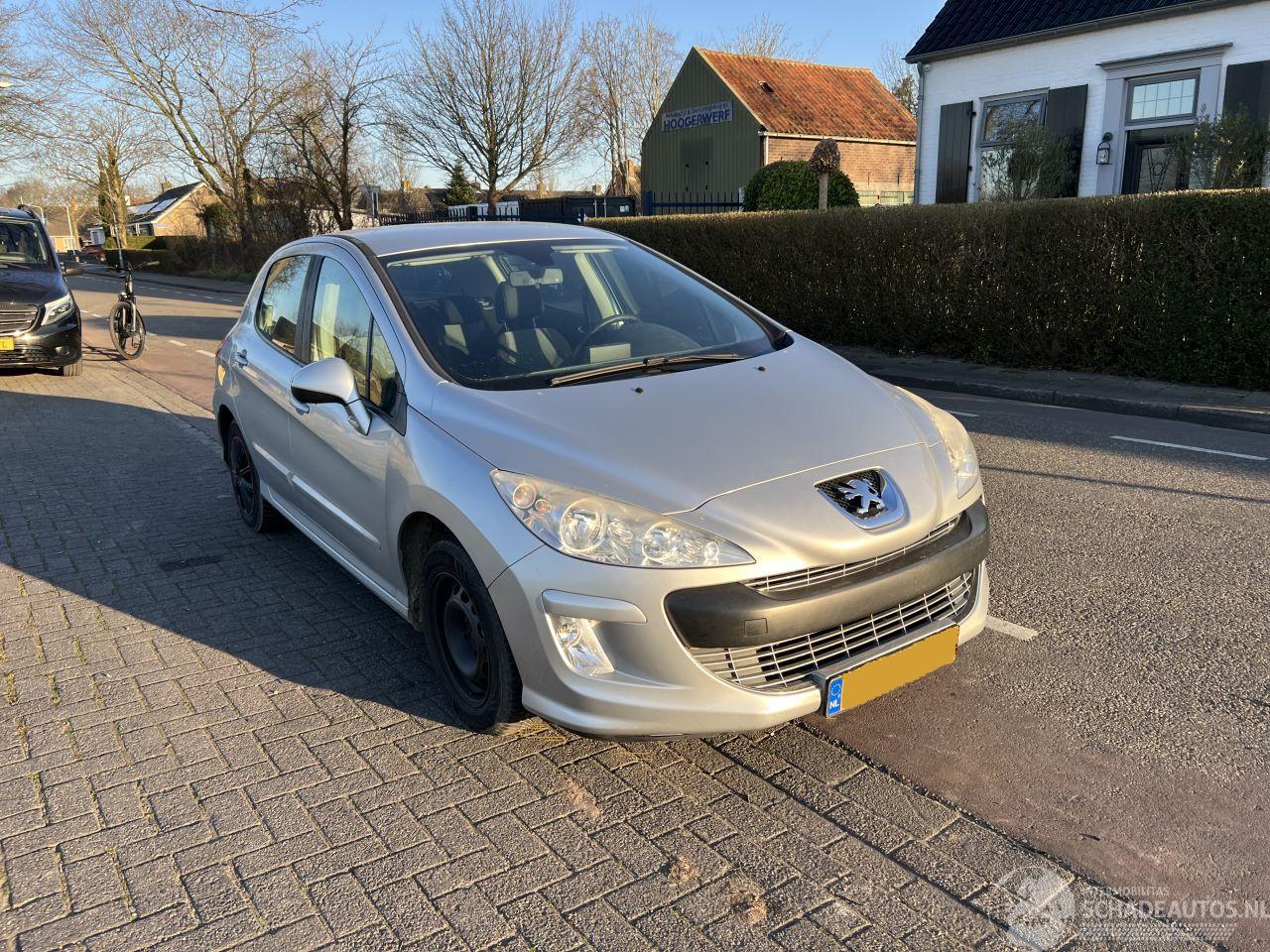 Peugeot 308 1.6 VTi