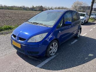 Mitsubishi Colt 1.5-16V picture 2