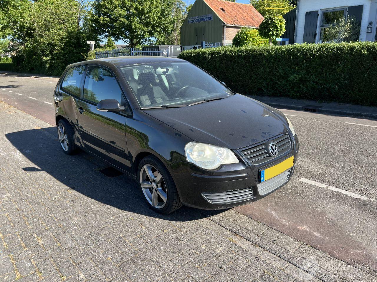Volkswagen Polo 1.4-16V