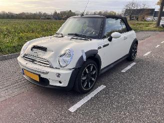 Mini Mini COOPER S Cabrio picture 2