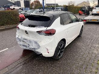 Opel Corsa 1.2-12v Edition picture 4