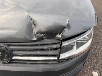 Volkswagen Transporter T6 2.0 TDi 103 kw Automaat L1H1 picture 7