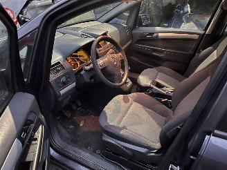 Opel Zafira 1.6-16V picture 5