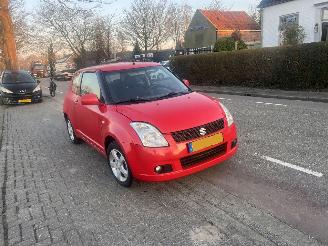 uszkodzony samochody osobowe Suzuki Swift 1.5 VVy 2008/4