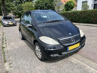 Coche siniestrado Mercedes A-klasse A-150 3 drs 2006/6