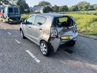 Suzuki Alto 1.0-12V picture 4