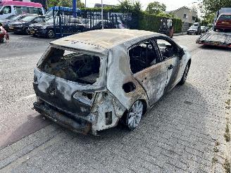 Volkswagen Golf 1.2 TSi picture 3