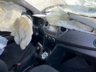 Hyundai I-10 1.0-12V picture 5