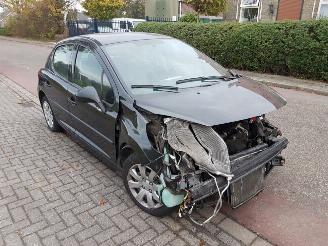 Vrakbiler auto Peugeot 207  2007/1