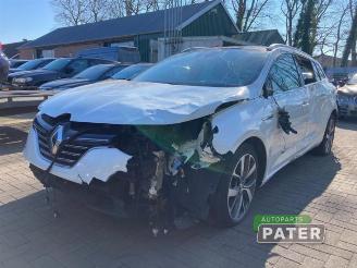 demontáž osobní automobily Renault Mégane Megane IV Estate (RFBK), Combi 5-drs, 2016 1.5 Energy dCi 110 2017/8