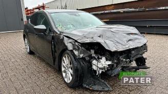 Mazda 3 3 (BM/BN), Hatchback, 2013 / 2019 2.0 SkyActiv-G 165 16V picture 2