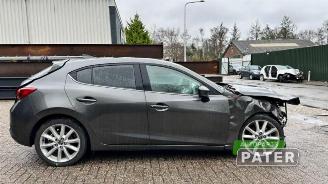 Mazda 3 3 (BM/BN), Hatchback, 2013 / 2019 2.0 SkyActiv-G 165 16V picture 3