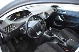 Peugeot 308 1.2 PureT.Blue L. Ex picture 10