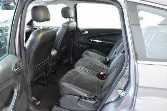 Ford S-Max  picture 17