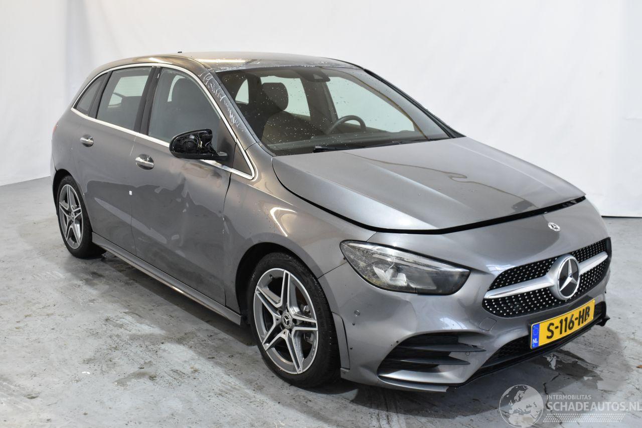 Mercedes B-klasse 180 AMG Line