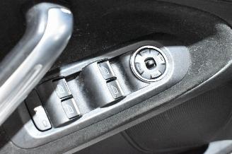 Ford Galaxy 2.3-16V Ghia picture 19