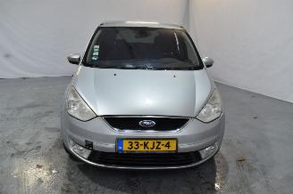 Ford Galaxy 2.3-16V Ghia picture 2