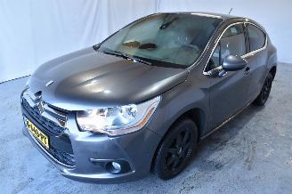 Citroën DS4 1.2 PureTech So Chic picture 3