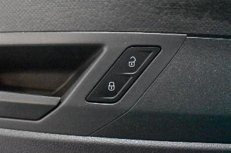 Volkswagen Caddy MODIFIED PARTITION WALL 2.0 TDI picture 28