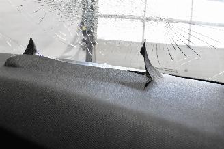 Peugeot e-208 EV Active 50 kWh picture 15